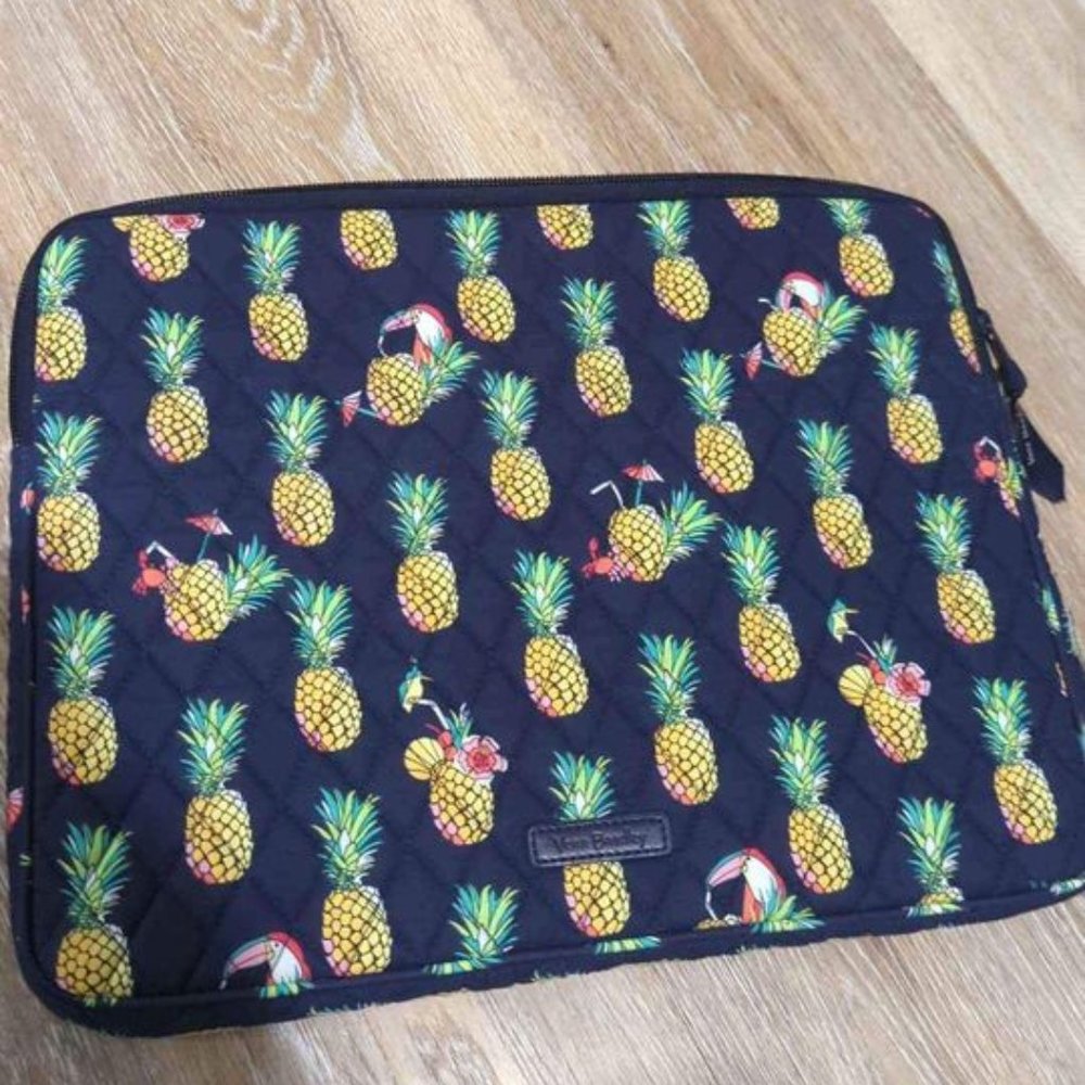 Vera Bradley Toucan Party Laptop or Notebook Zippered Sleeve